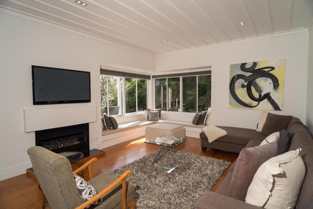 Photo of Livingroom in Russell