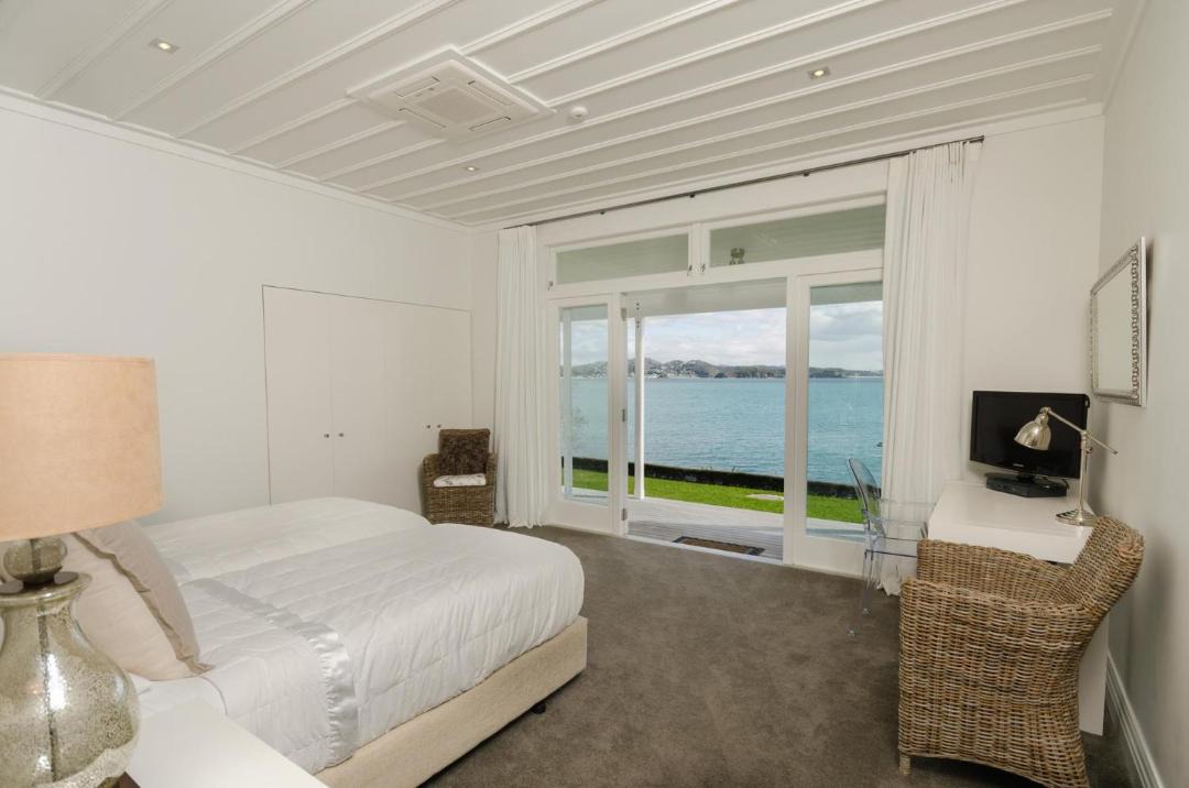 Photo of Bedroom in Russell