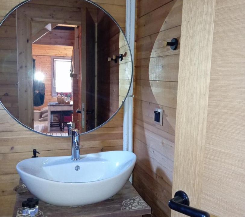 Photo of Bathroom in Vlacherna