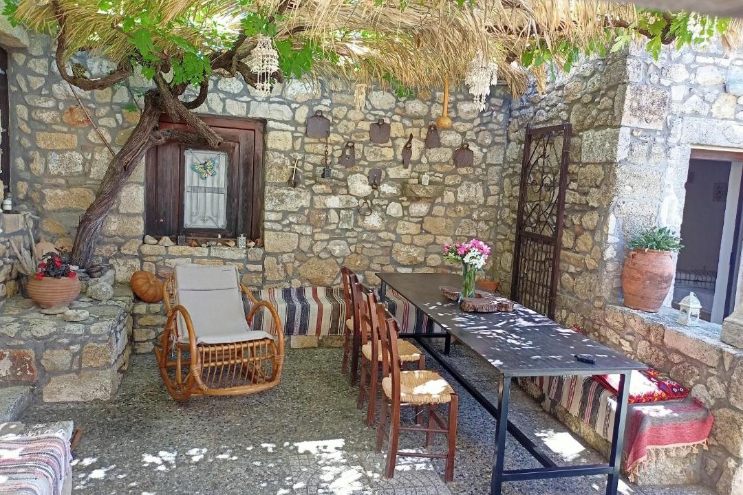 Photo of Others in Minoa Pediada
