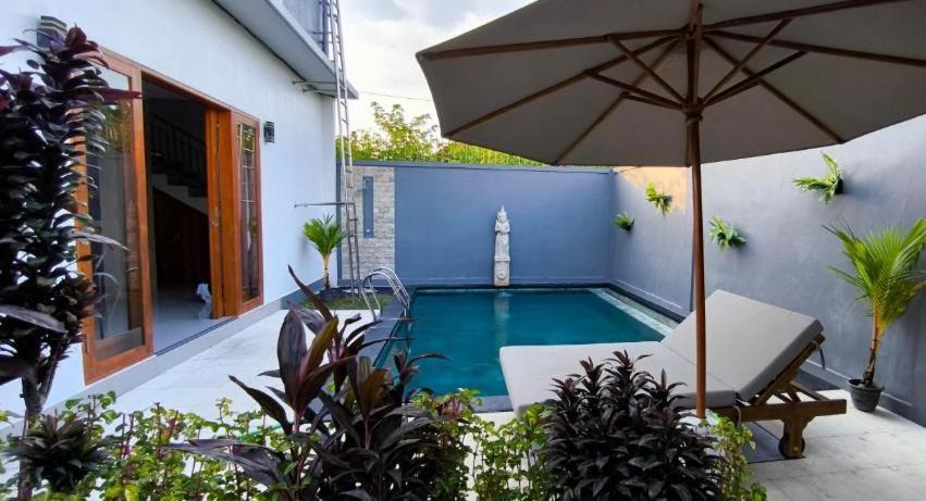 Photo of Others in Dencarik