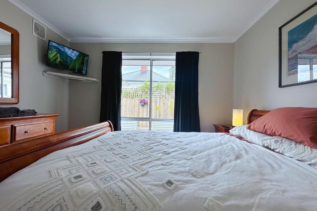 Photo of Bedroom in Hobart Central Business District