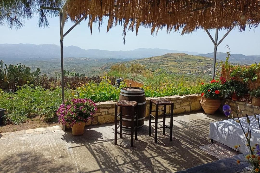 Photo of Patio Balcony in Minoa Pediada