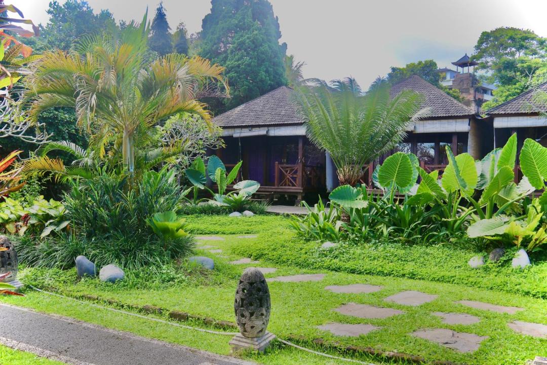 Photo of Others in Besakih