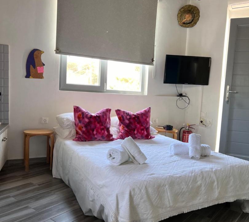 Photo of Bedroom in Platis Gialos