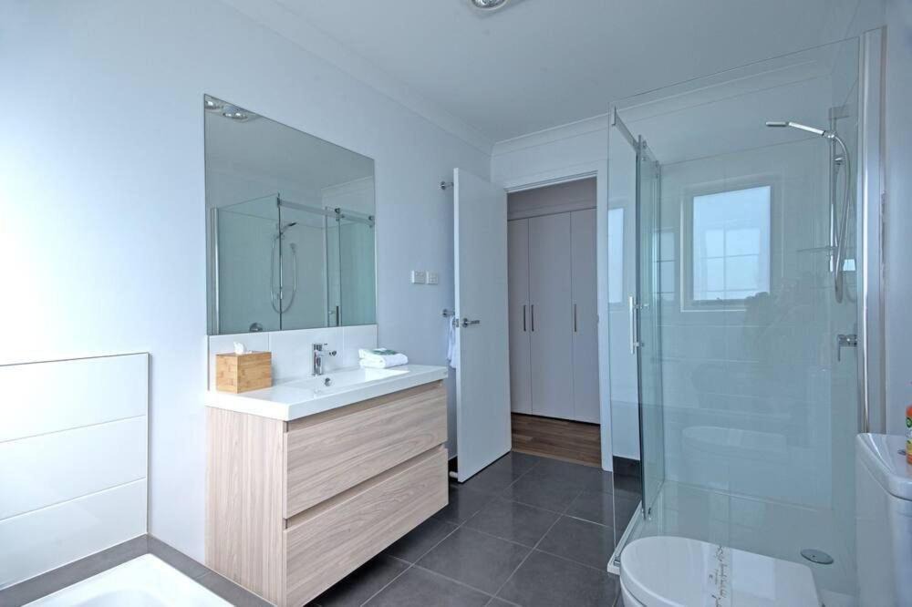 Photo of Bathroom in Coles Bay