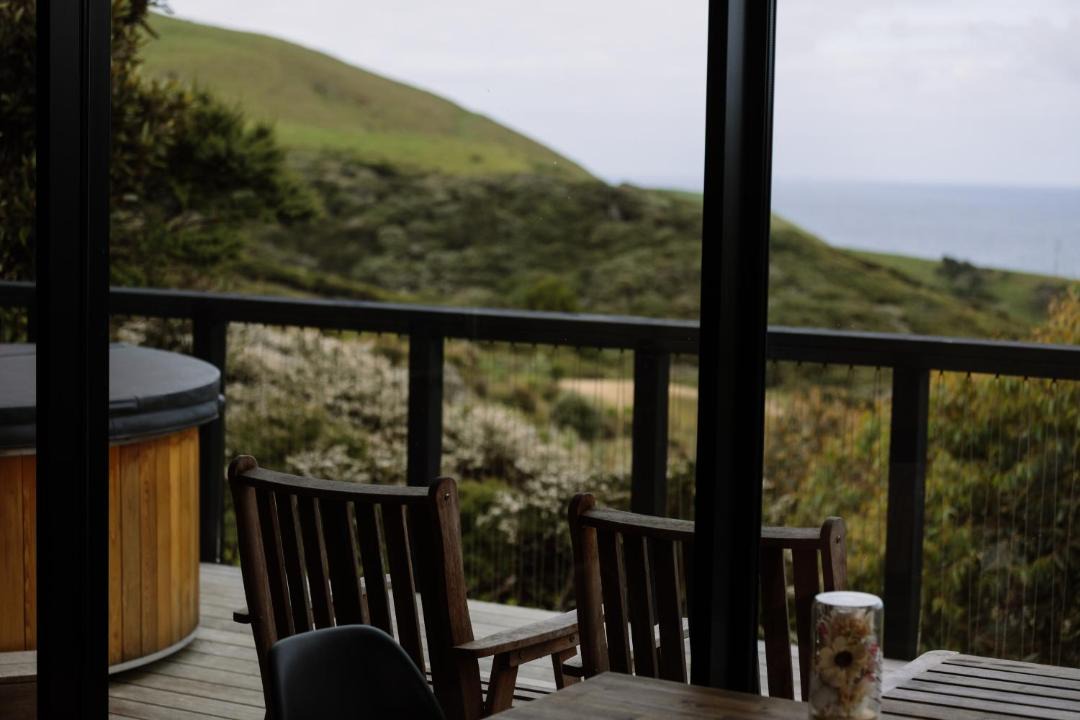 Photo of Others in Raglan