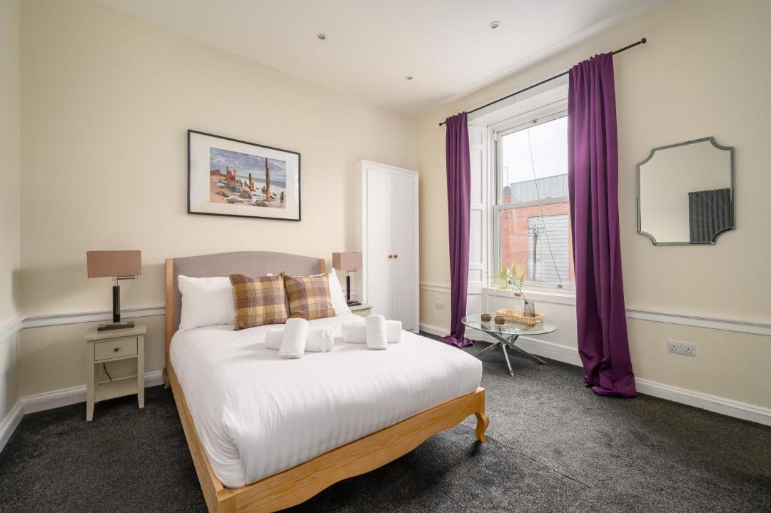 Photo of Bedroom in Tollcross