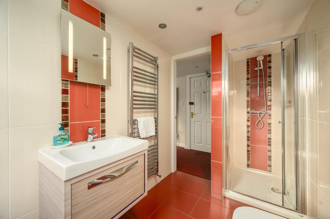 Photo of Bathroom in Tollcross