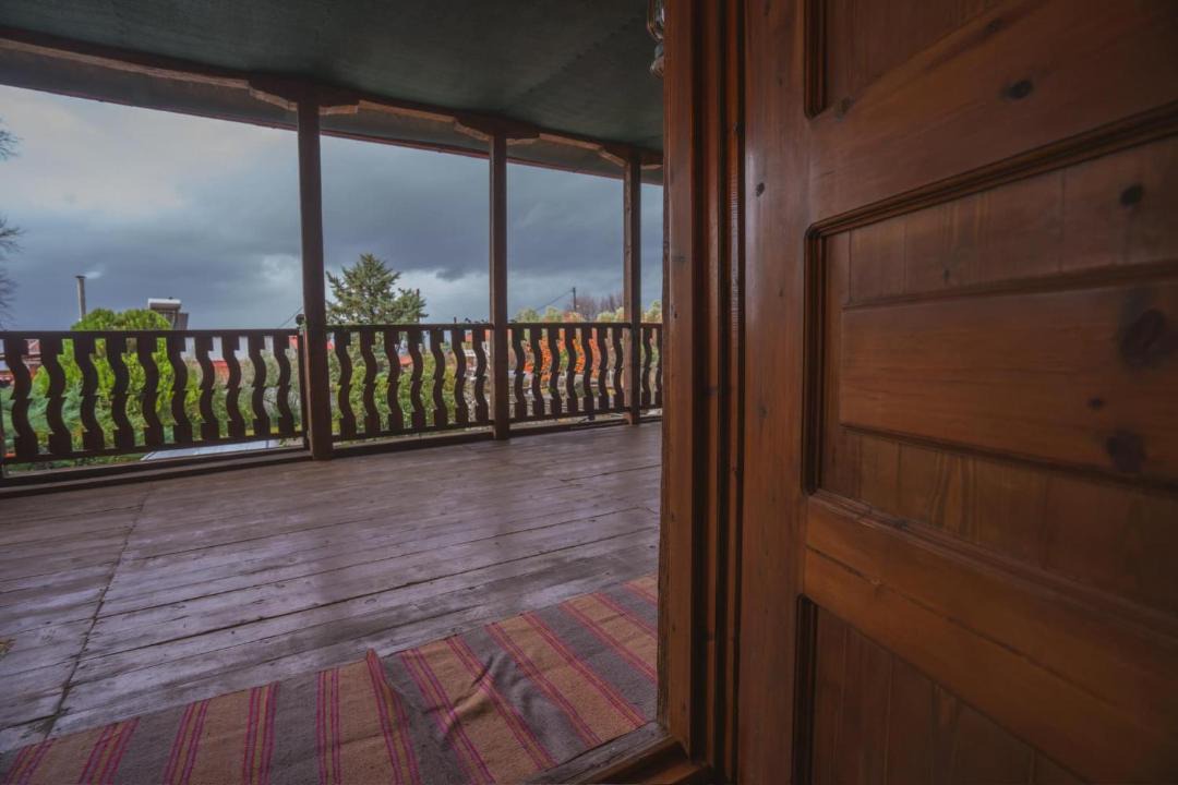 Photo of Patio Balcony in Foustani