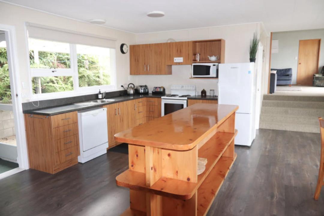 Photo of Kitchen in Waikawa