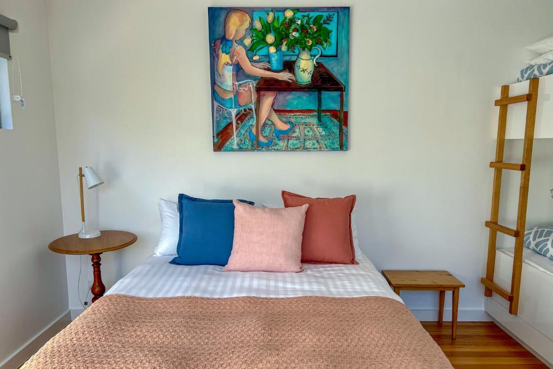 Photo of Bedroom in Binalong Bay