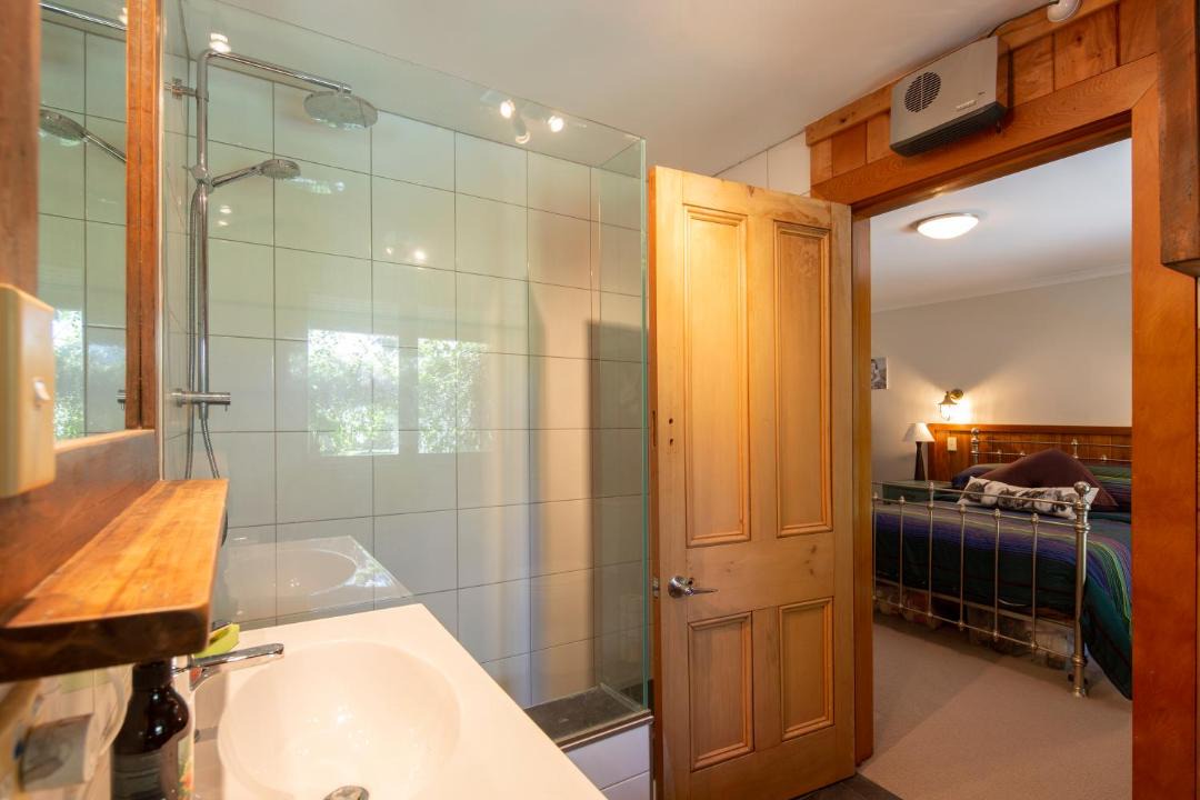 Photo of Bathroom in Arrowtown