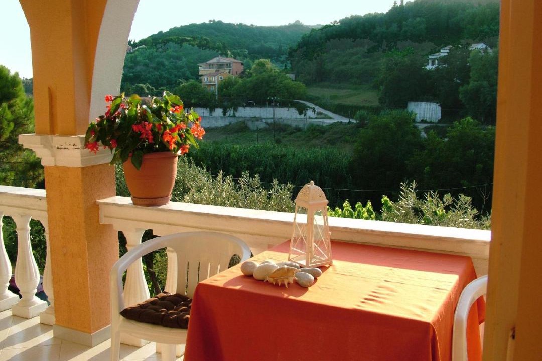 Photo of Patio Balcony in Gardenos