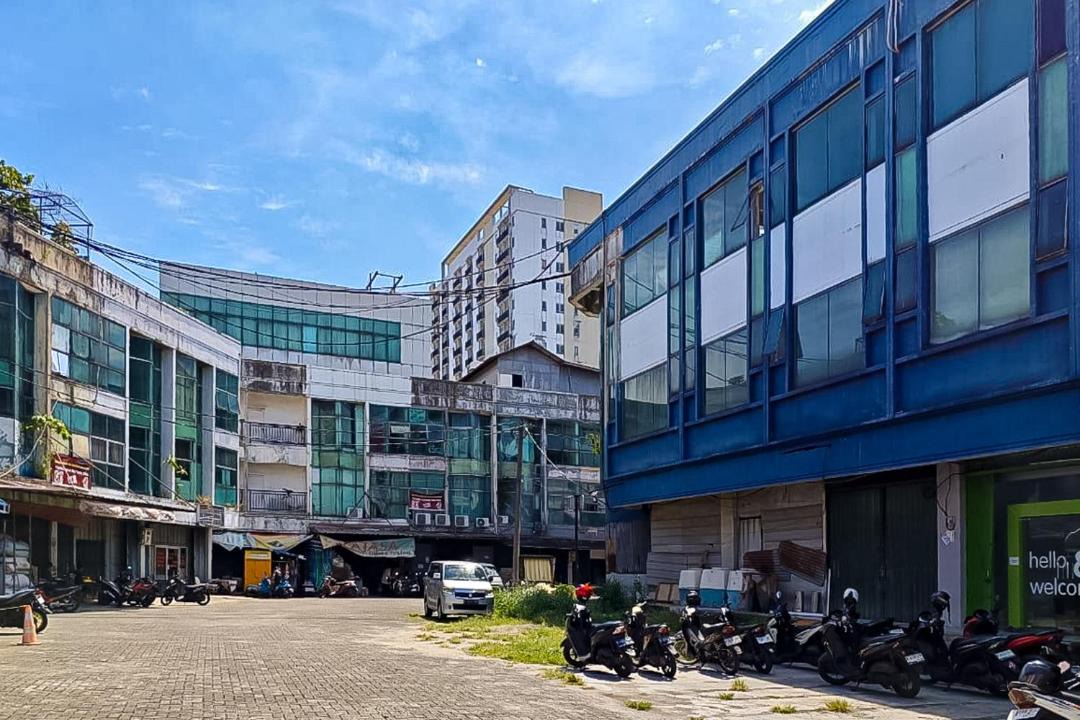 Photo of Buildings in Ciputat Timur