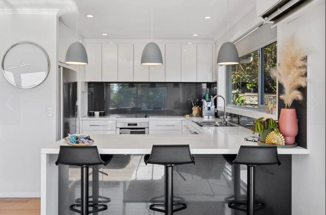 Photo of Kitchen in Sandy Bay