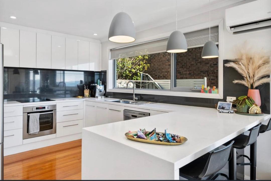 Photo of Kitchen in Sandy Bay