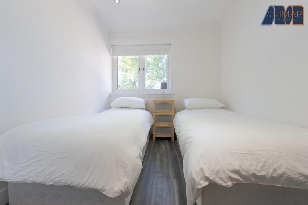 Photo of Bedroom in Livingston