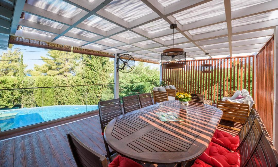 Photo of Patio Balcony in Elia