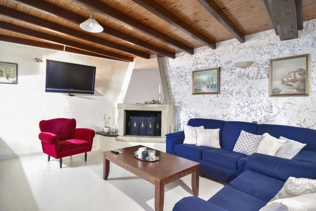 Photo of Livingroom in Doukades