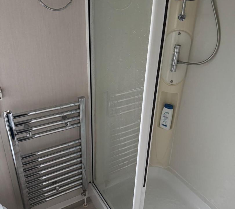 Photo of Bathroom in Girvan