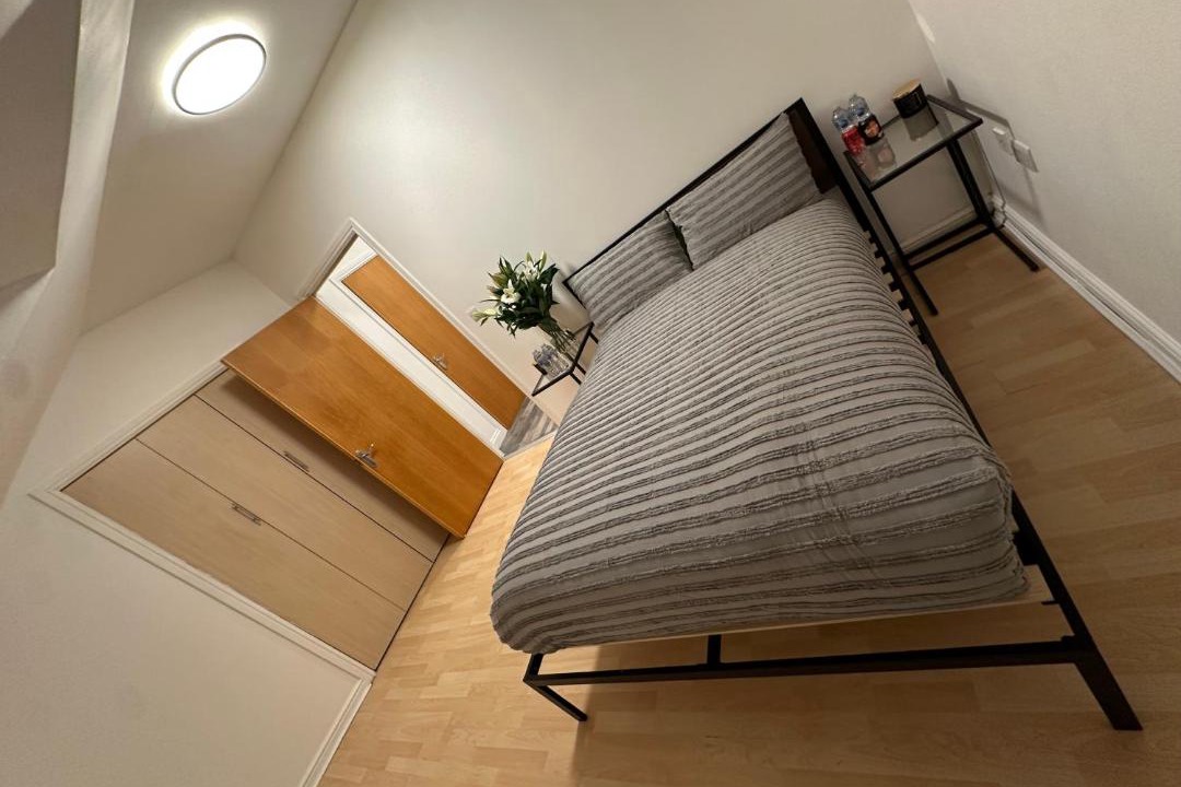 Photo of Bedroom in Restalrig
