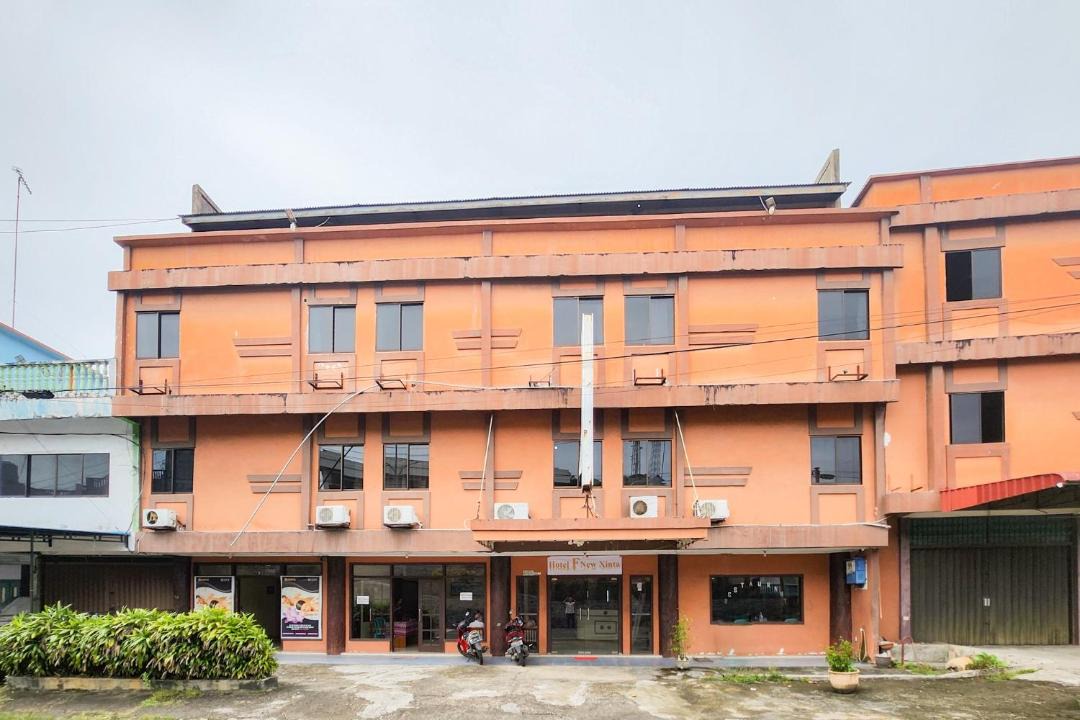Photo of Buildings in Tanjung Pinang