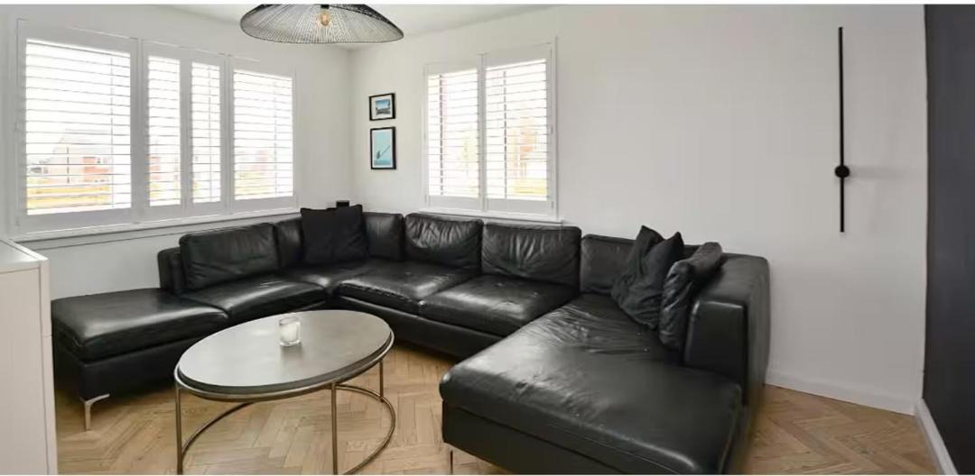 Photo of Livingroom in Saltcoats