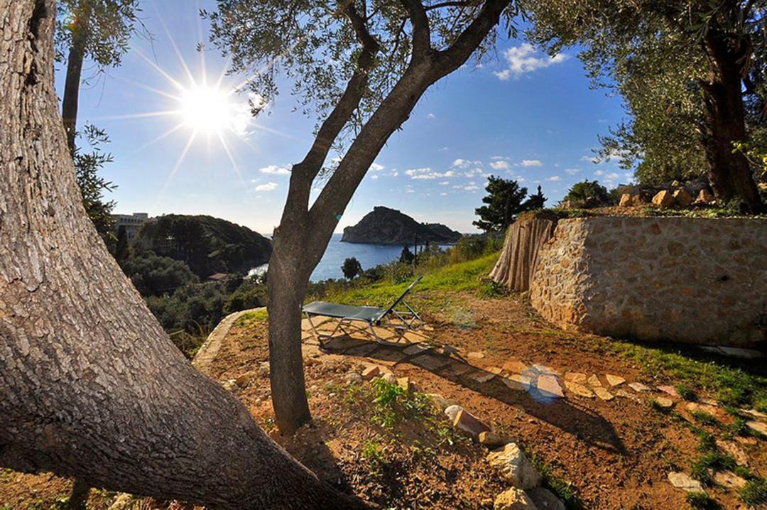 Photo of Others in Lakones