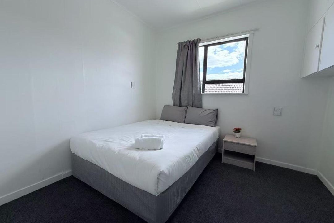 Photo of Bedroom in Fenton Street