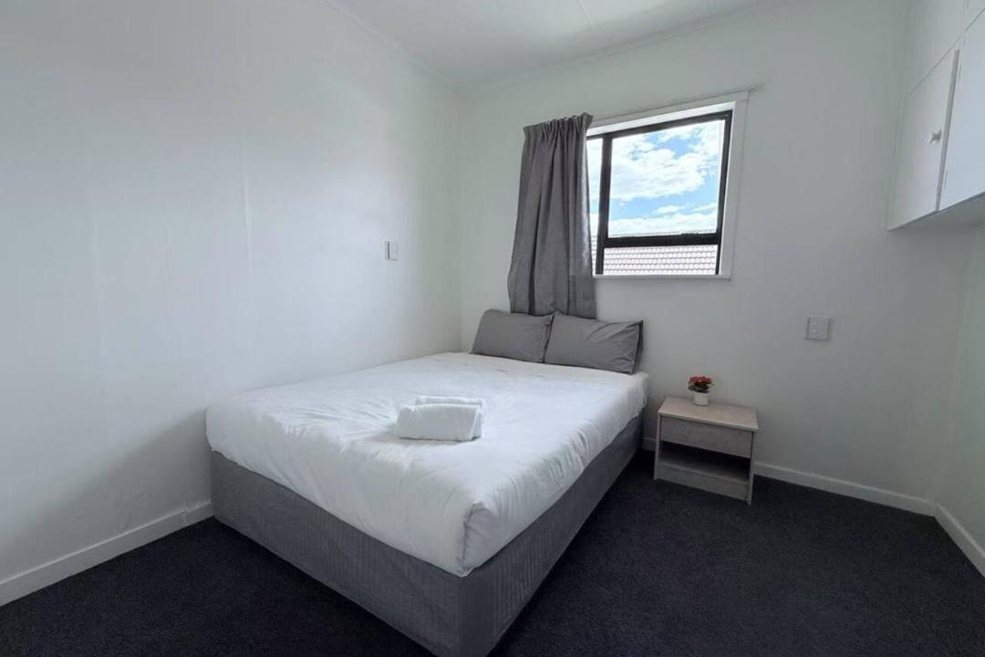Photo of Bedroom in Fenton Street