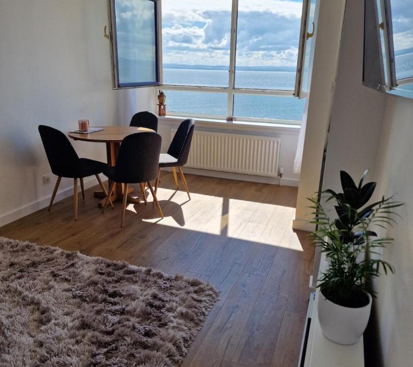 Photo of Livingroom in Pettycur