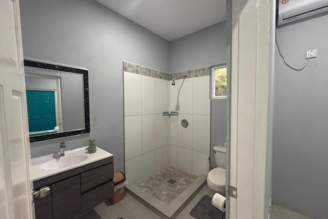 Photo of Bathroom in Gros Islet