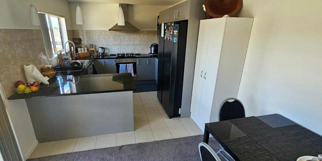 Photo of Kitchen in Flat Bush