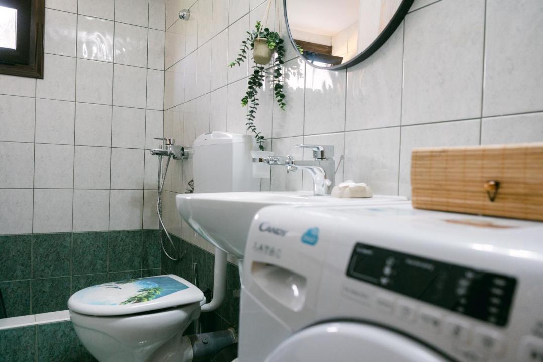 Photo of Bathroom in Alexandroupoli