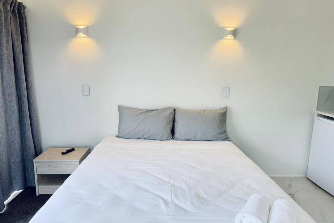 Photo of Bedroom in Fenton Street