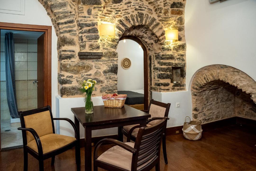 Photo of Others in Mesta