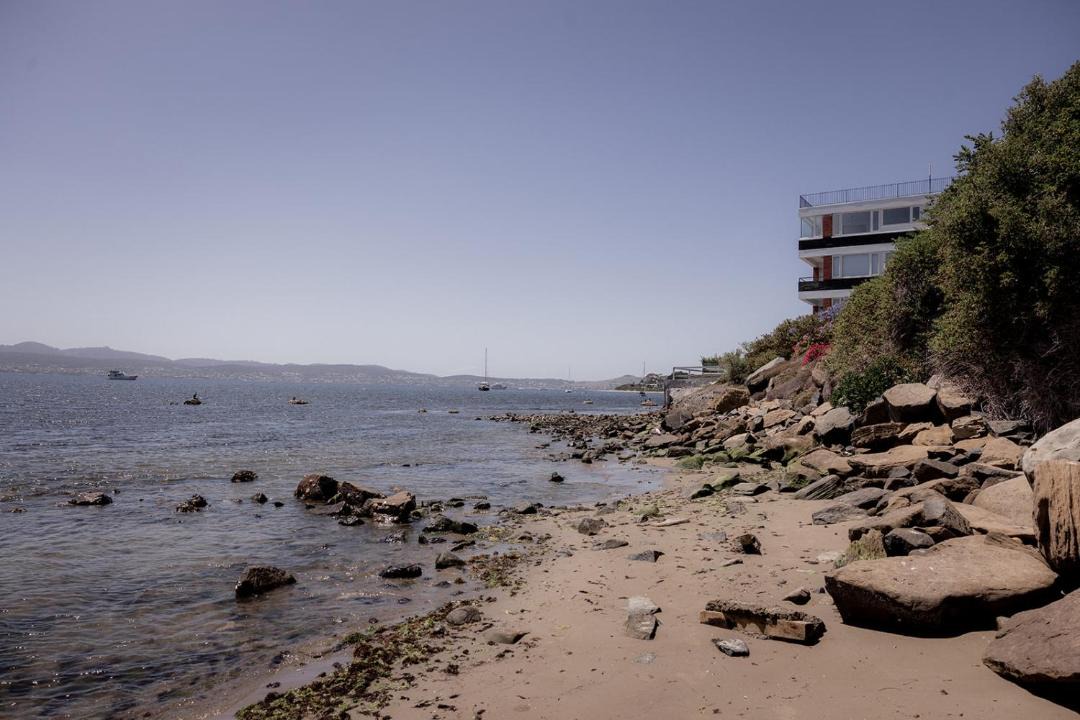 Photo of Others in Sandy Bay