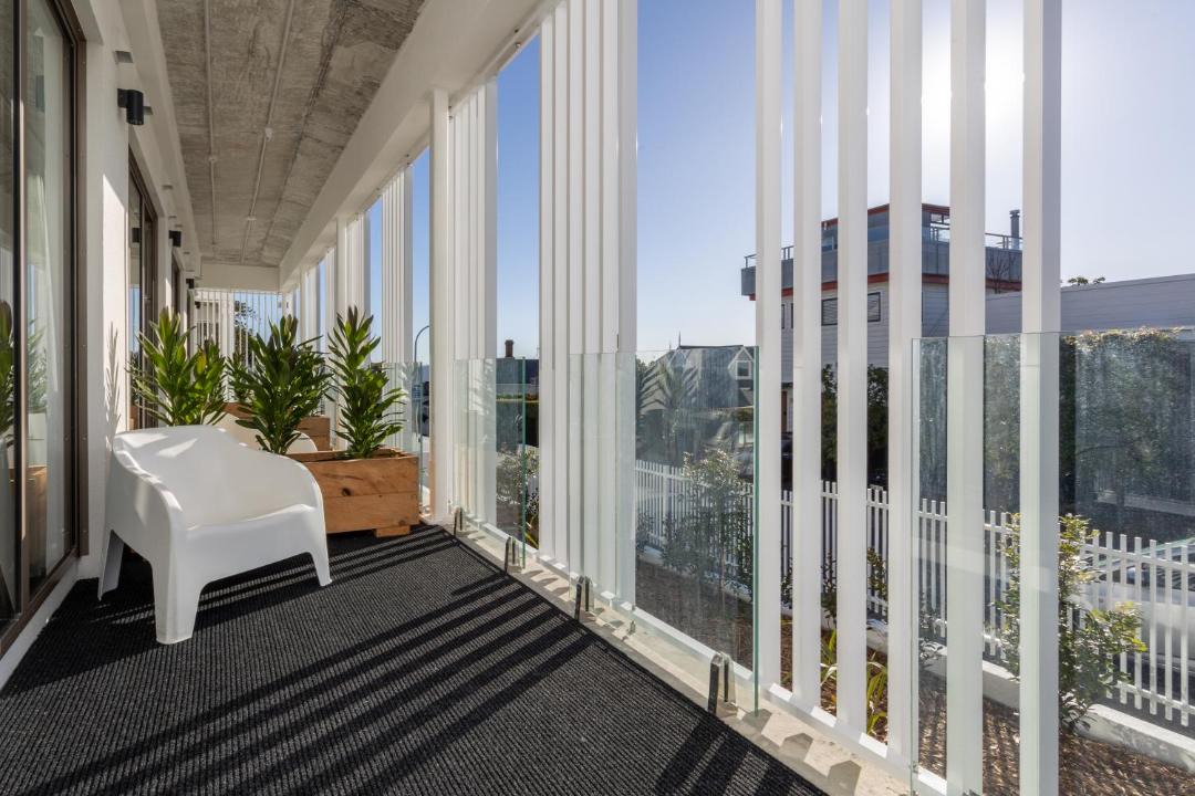 Photo of Others in Ponsonby