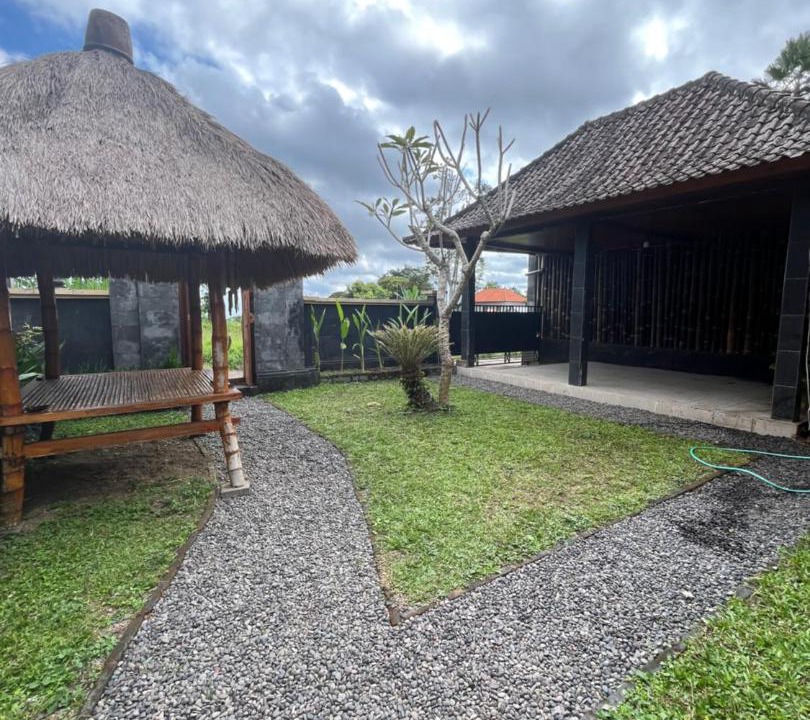 Photo of Others in Besakih