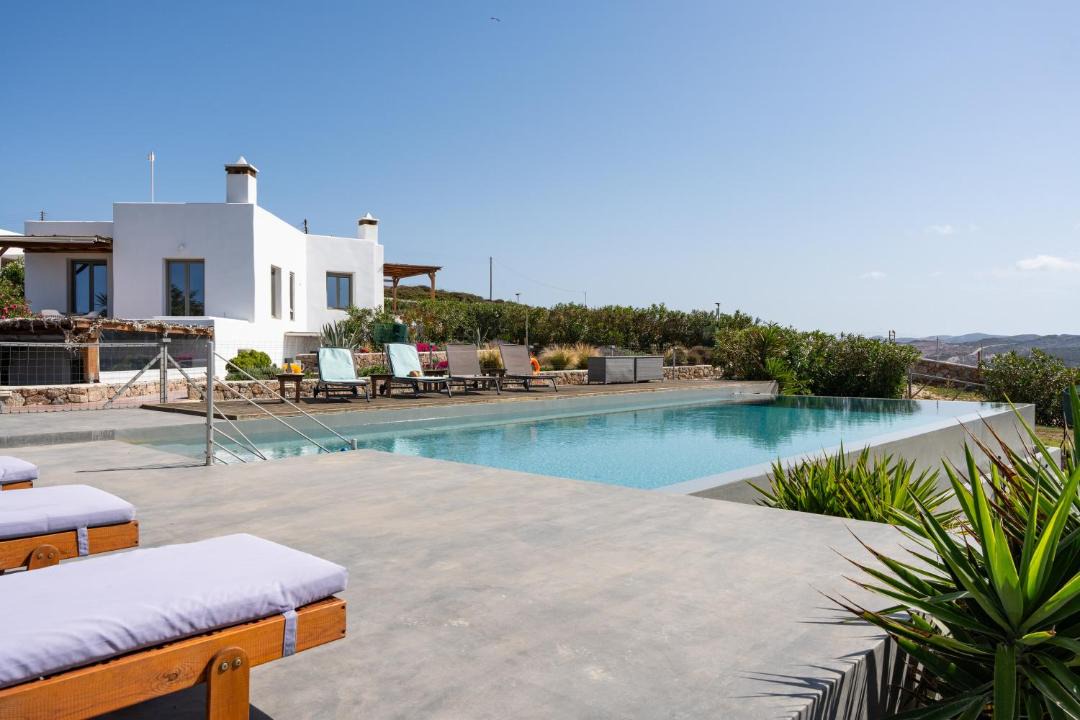 Photo of Others in Milos