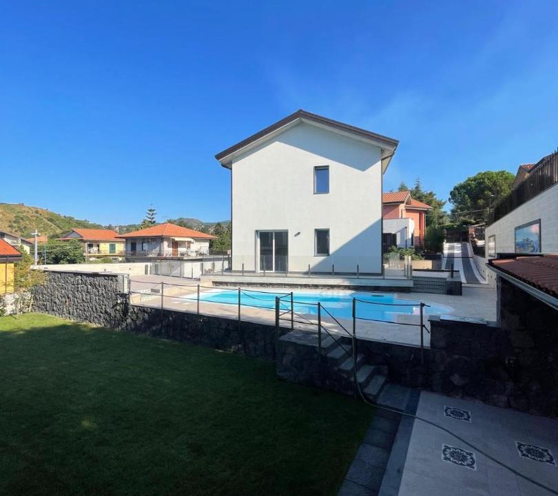 Photo of Others in Pedara