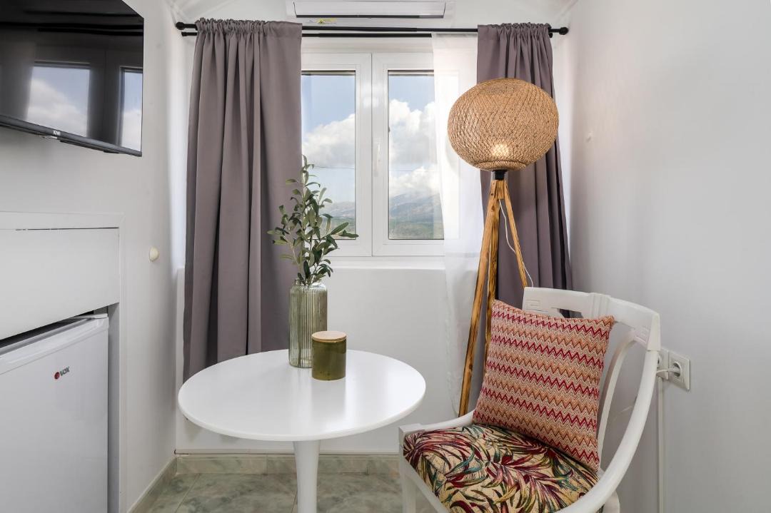 Photo of Others in Lakithra