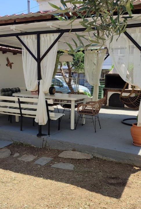 Photo of Others in Aristotelis