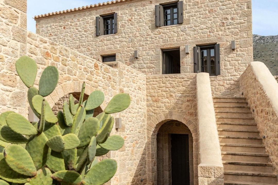 Photo of Others in Oitylo