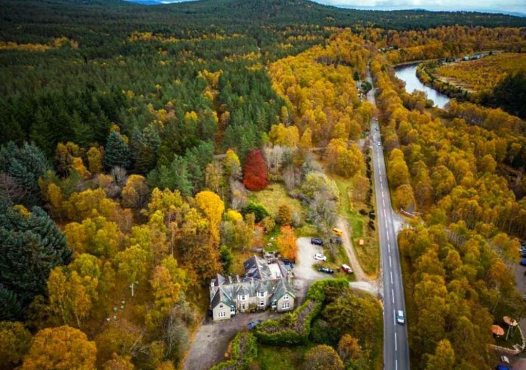 Photo of Others in Ballater