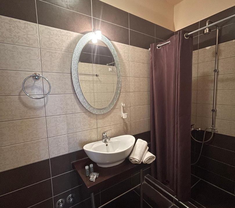 Photo of Others in Kala Nera