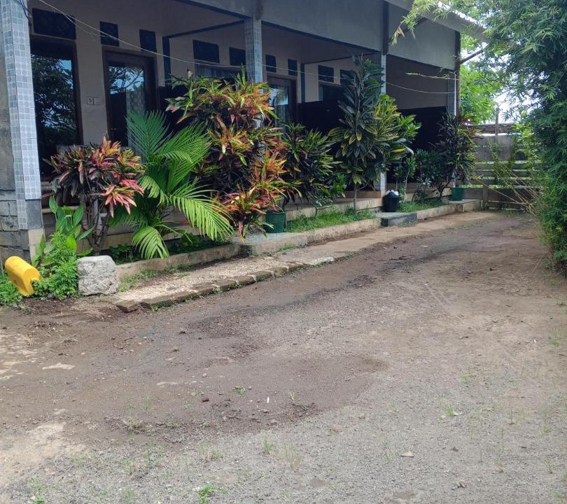 Photo of Others in Bayan