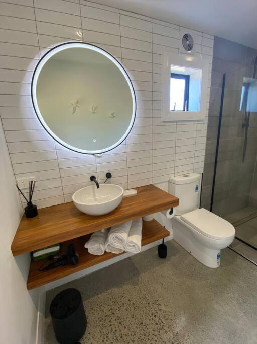 Photo of Bathroom in Wharepapa South