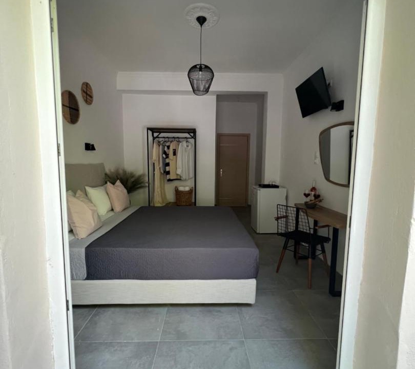 Photo of Others in Skiathos Town